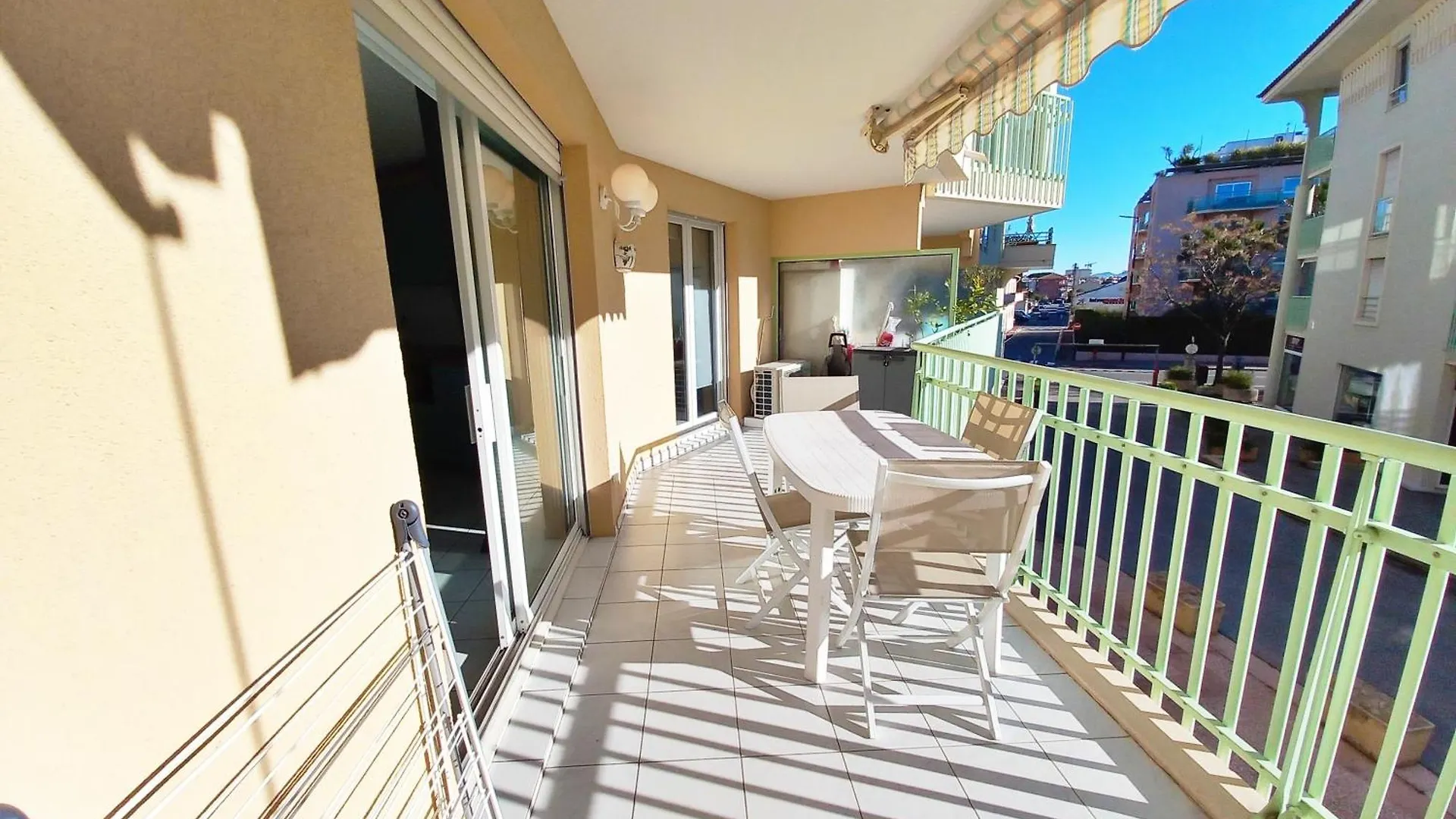 Apartment Appartement T2 Port Frejus - Wifi Clim France