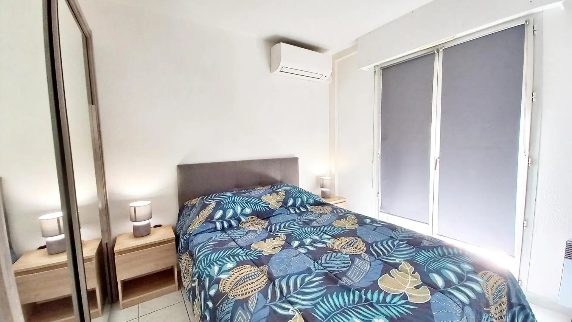 Appartement T2 Port Frejus - Wifi Clim France